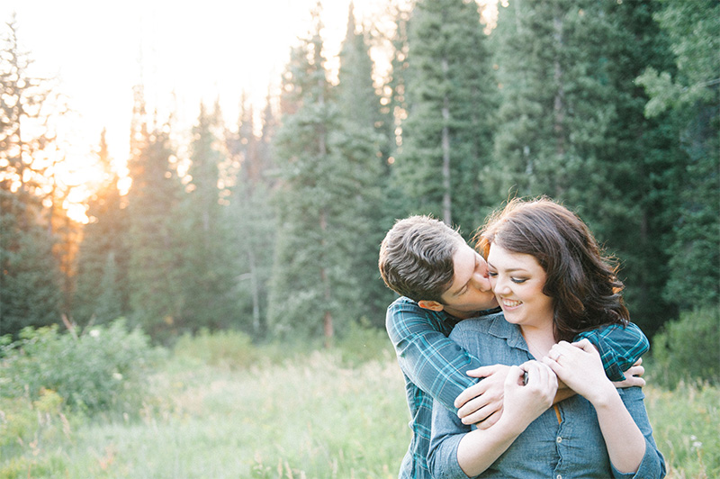 engagement pictures in millcreek canyon